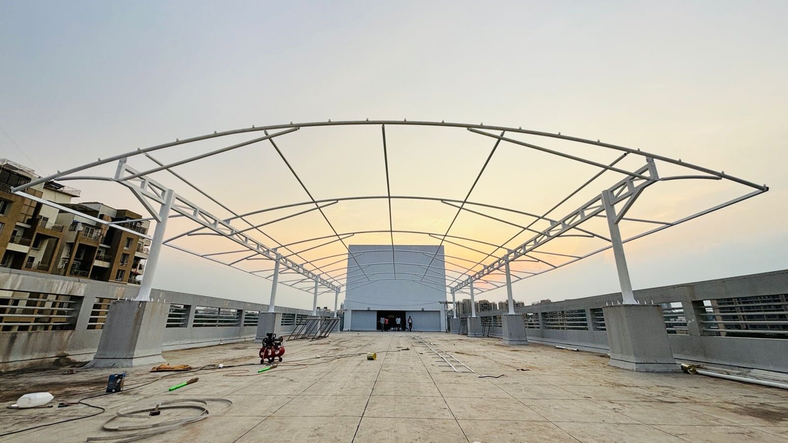 Half-Round Tensile Structure